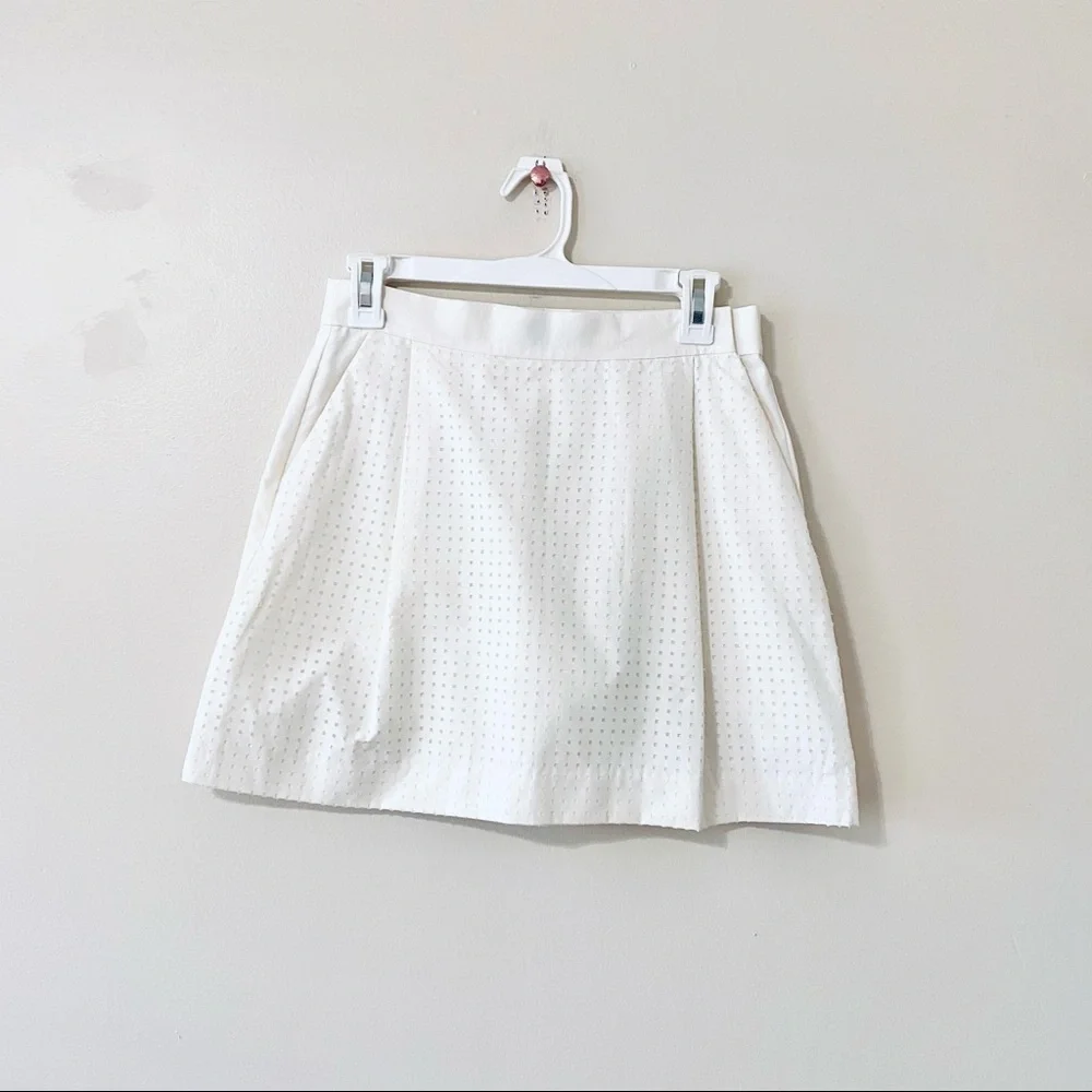 Kate Spade Pockets & Pleats Skirt White Mini size 6